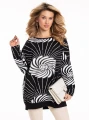 Bluza z kwiatem plus size - czarna