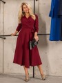 Sukienka kopertowa rozkloszowana - bordo