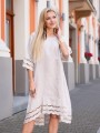 Lniana Sukienka z ażurową falbanką BRAYLEE - beż