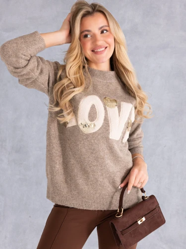 SWETER półgolf z napisem love i cekinami VALERIA - piaskowy
