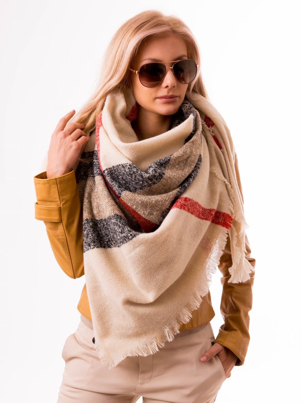 Chusta burberry - nude