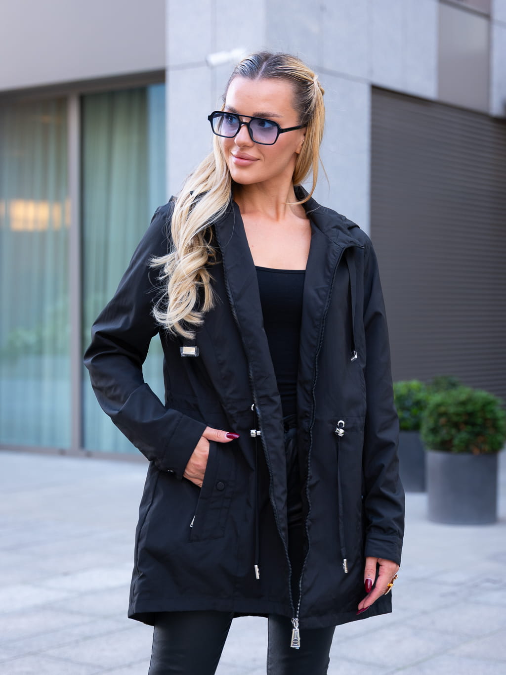 KURTKA parka z kieszeniami na guzik ELSA - black
