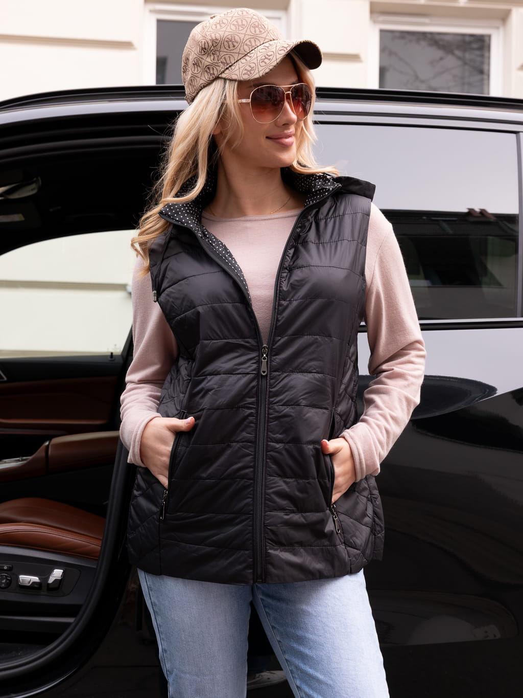 KAMIZELKA pikowana z podszewką w groszki SERENA - black