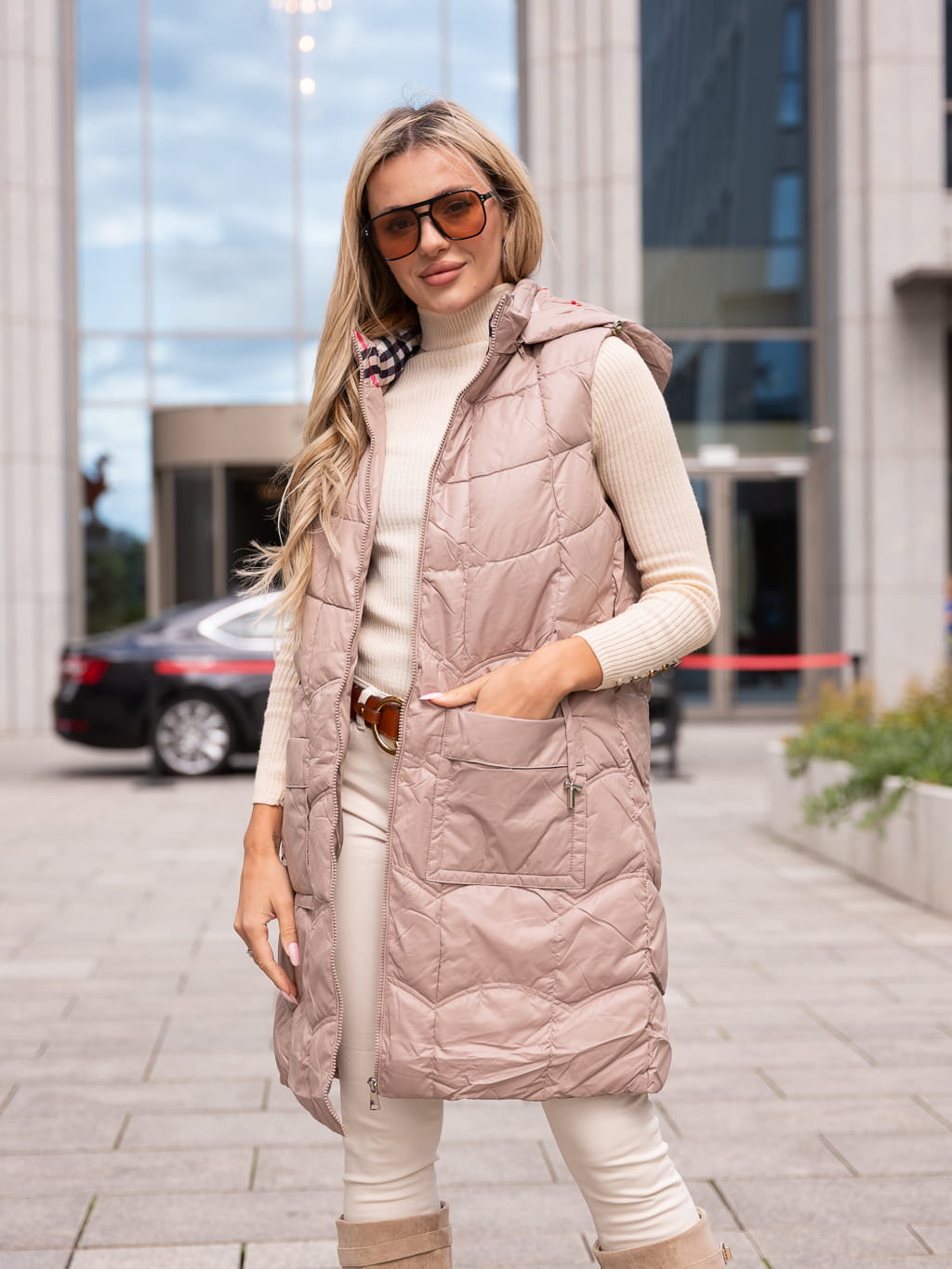 KAMIZELKA pikowana z podszewką w kratę HANNAH - beige
