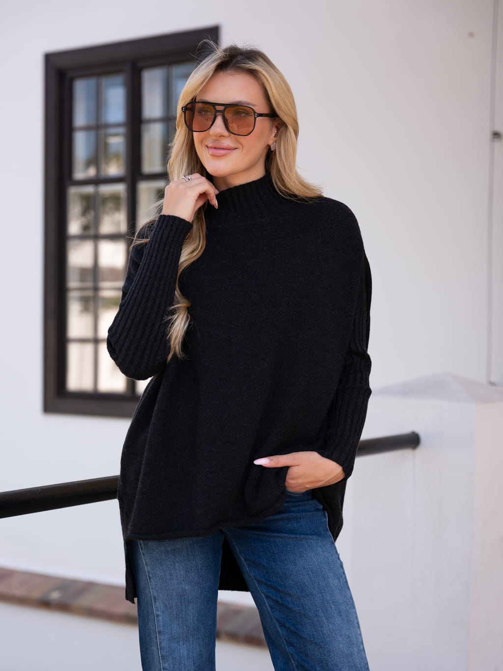 SWETER półgolf z prążkami ALINA - czarny