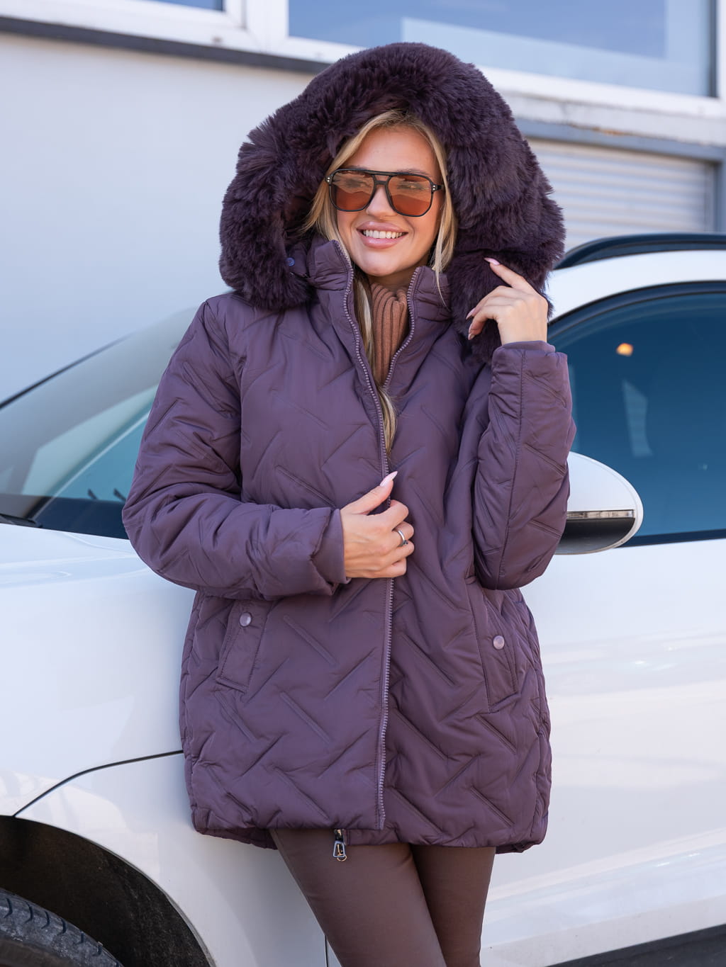 KURTKA pikowana z tłoczeniami w zygzaki GIANA - śliwka