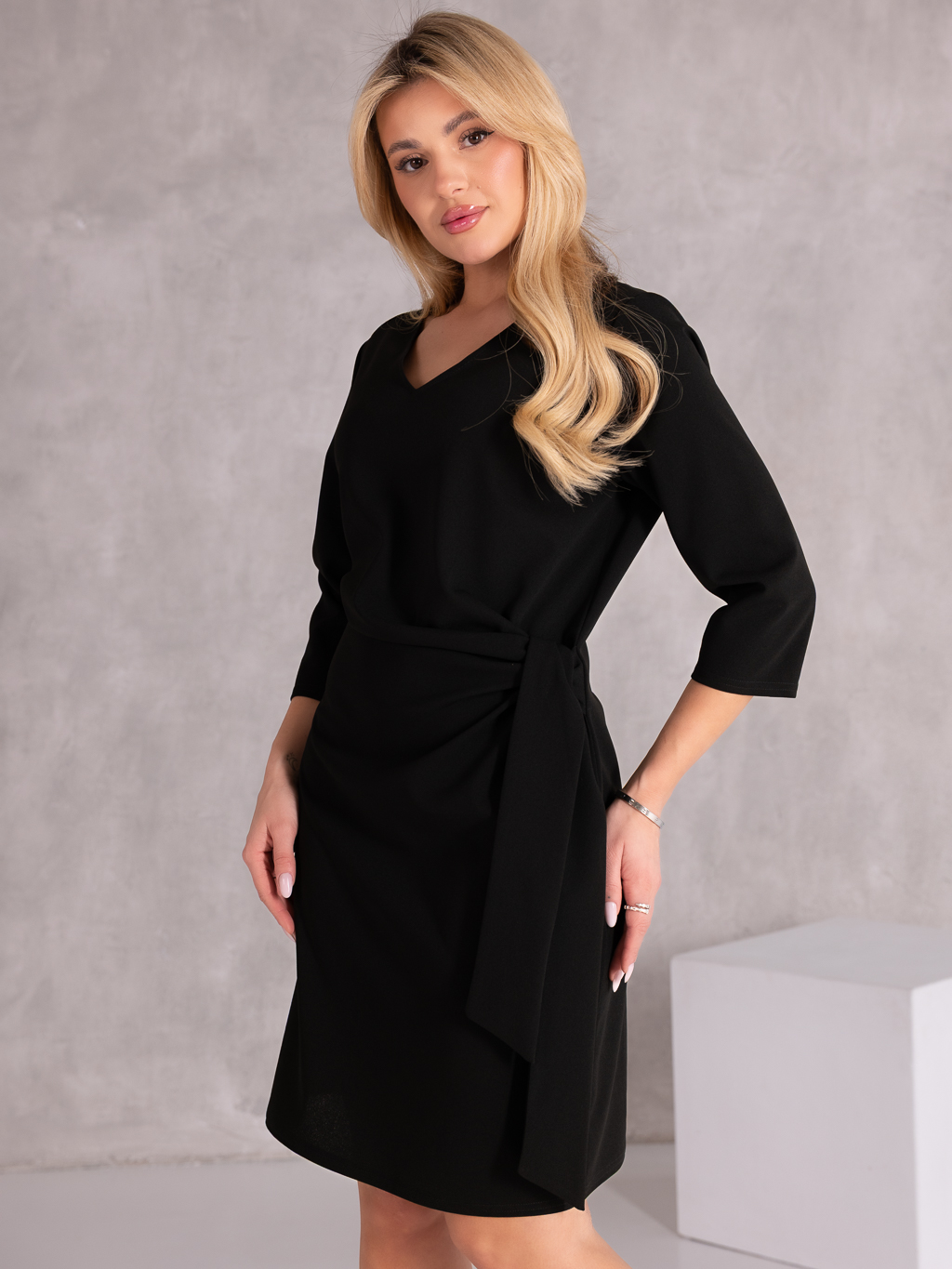 Elegancka SUKIENKA z wiązaniem ZELIA - czarny