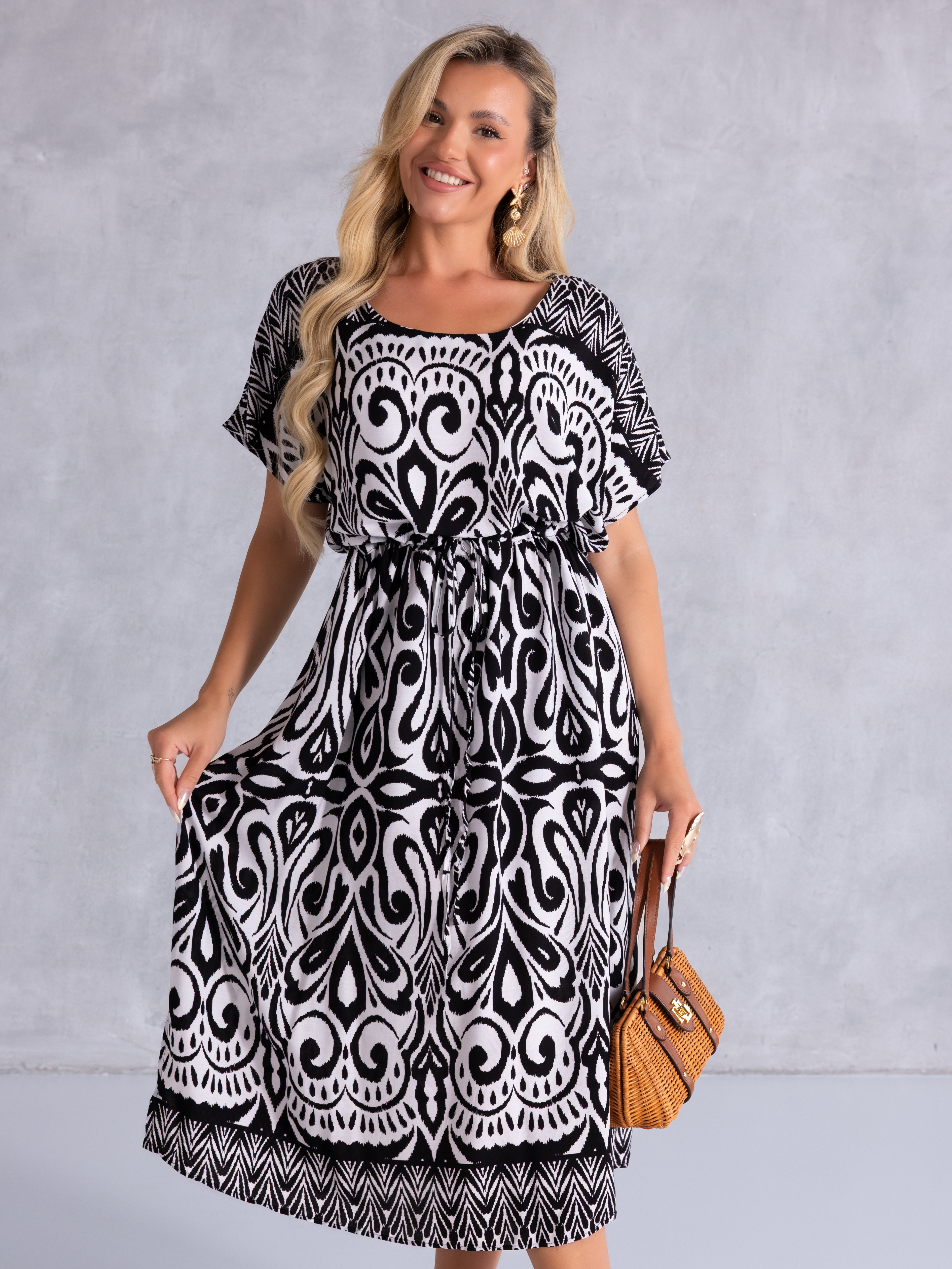 SUKIENKA Midi OVERSIZE Ornament CAROLA - black