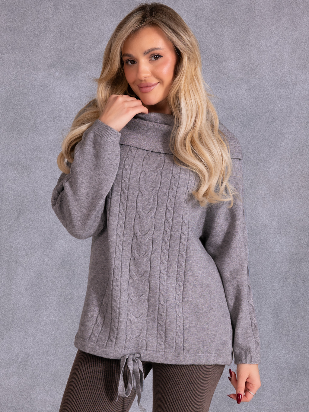 SWETER Warkocze WIĄZANIE Milutki VIKA - Szary